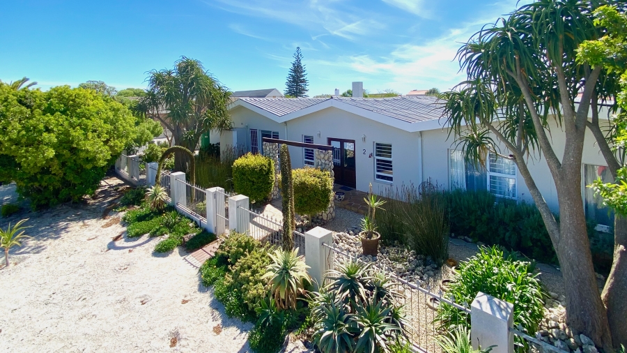 3 Bedroom Property for Sale in Dwarskersbos Western Cape